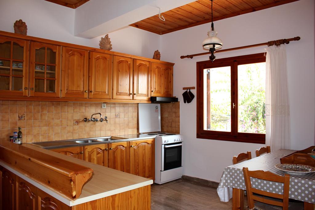 Villa Theros Beach House à Stavrós Extérieur photo